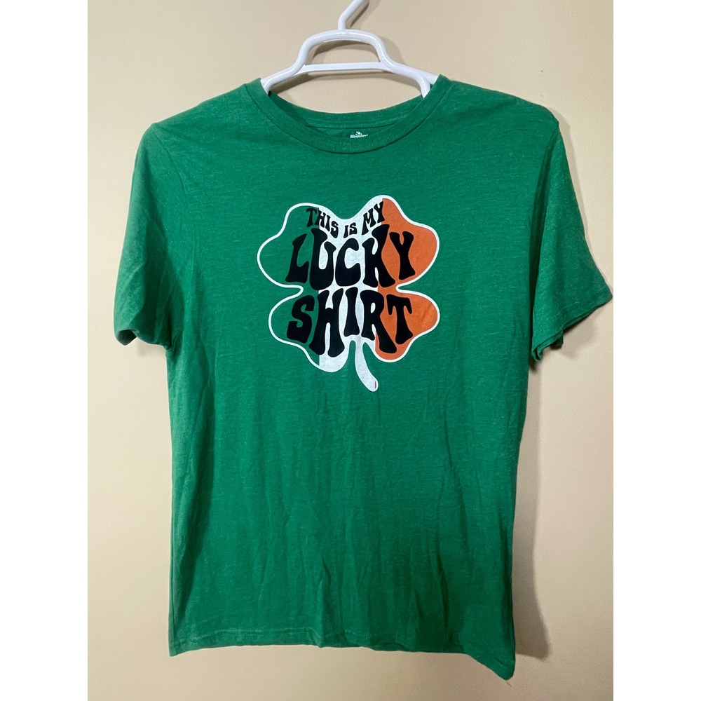 T-Shirt Mens M Green Lucky Shirt Shamrock St Patricks Day Graphic Tee